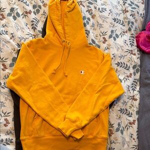 Champion Men's Yellow Hoodie Sweater